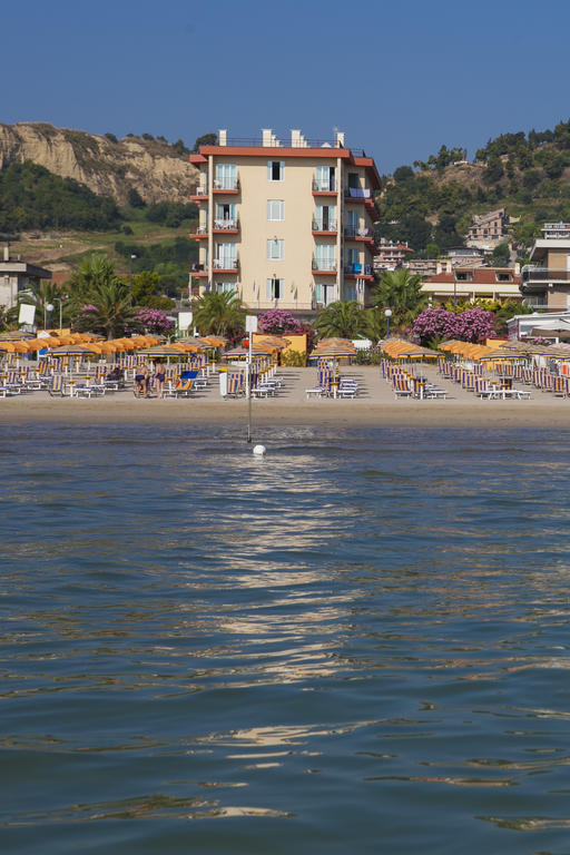 Hotel Eden Гроттаммаре Екстер'єр фото